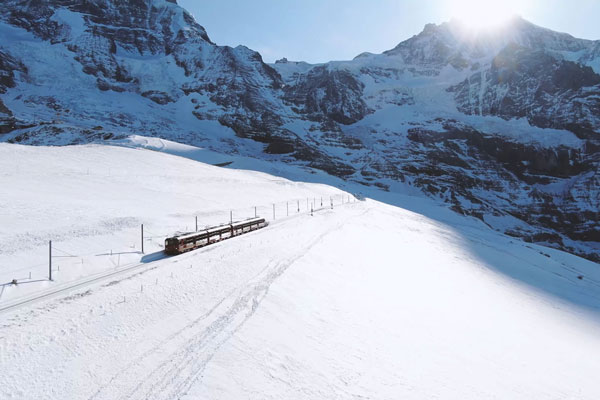 TUI wintersport met de trein
